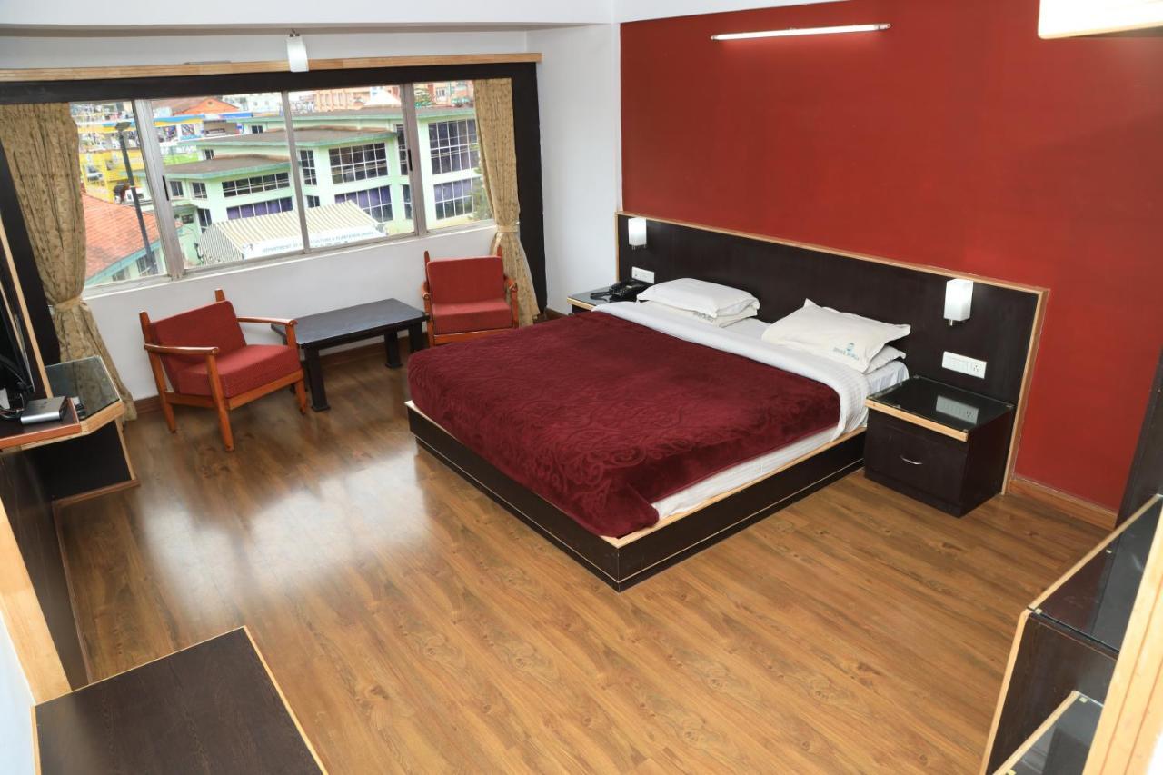 Hotel Durga Ooty Esterno foto